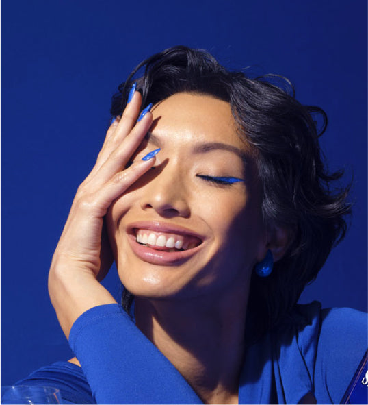 model featuring accessories saratoga signature blue